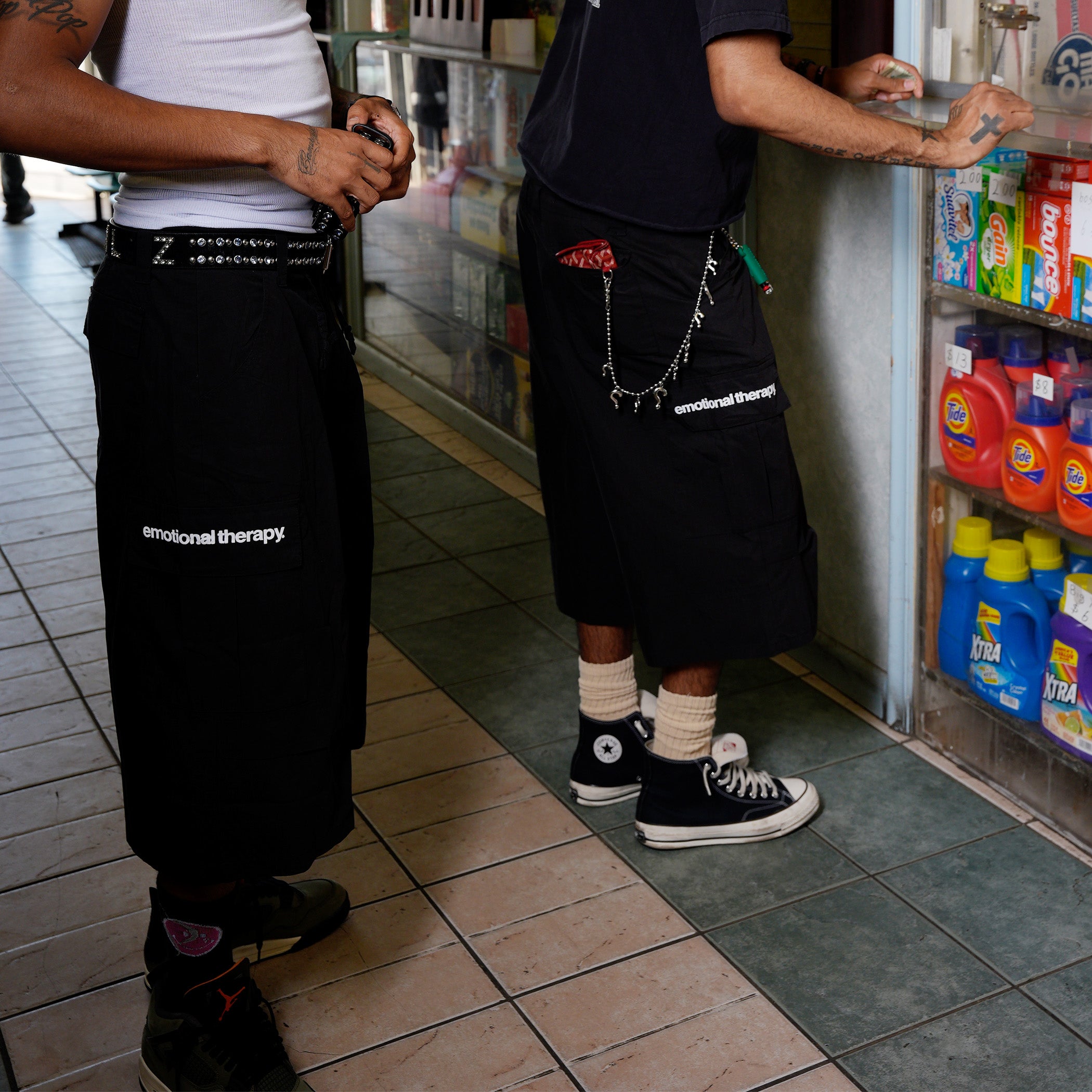 ET Nylon Cargo Shorts (Black)