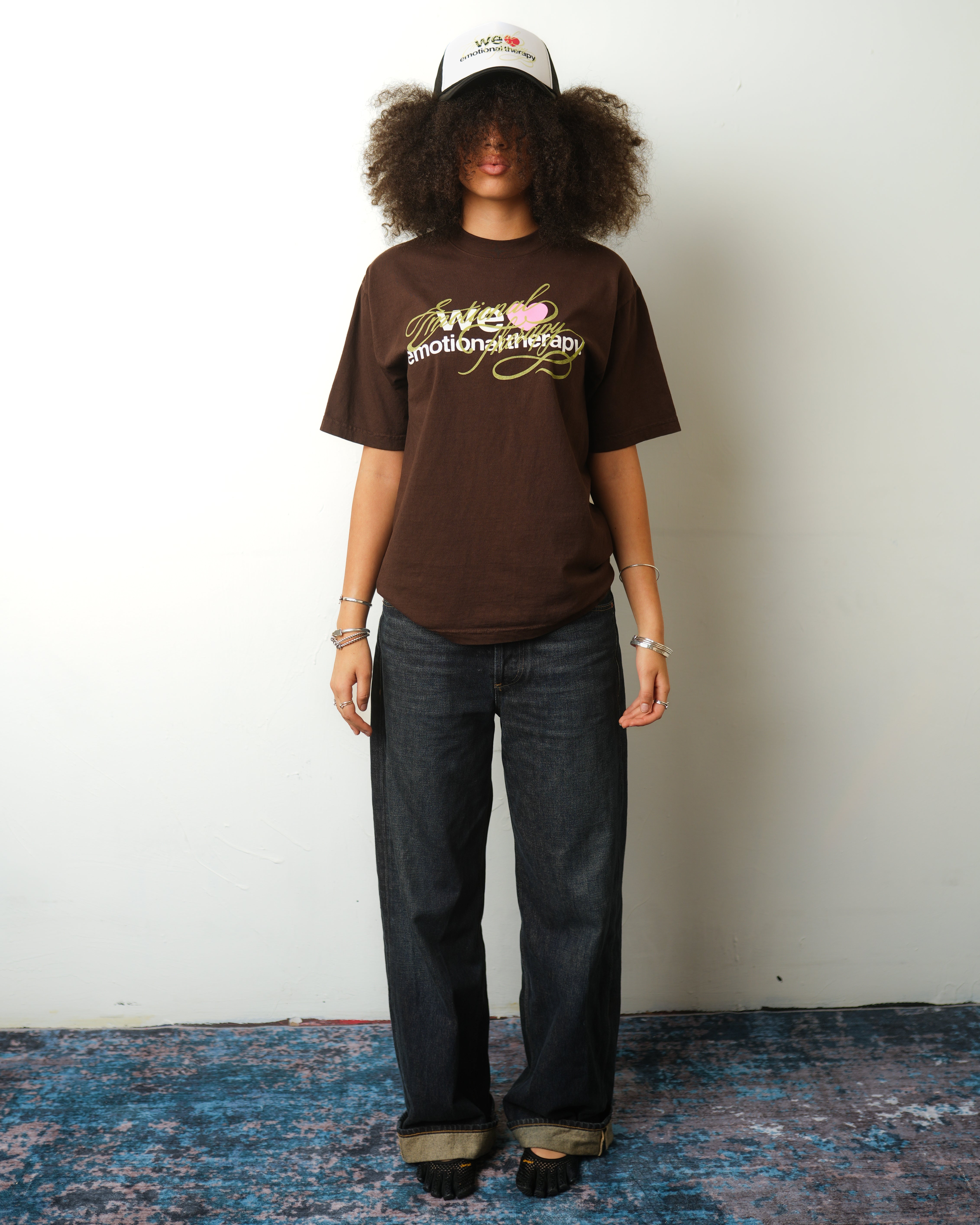 WE 🩷 EMOTIONAL THERAPY T-SHIRT (BROWN)